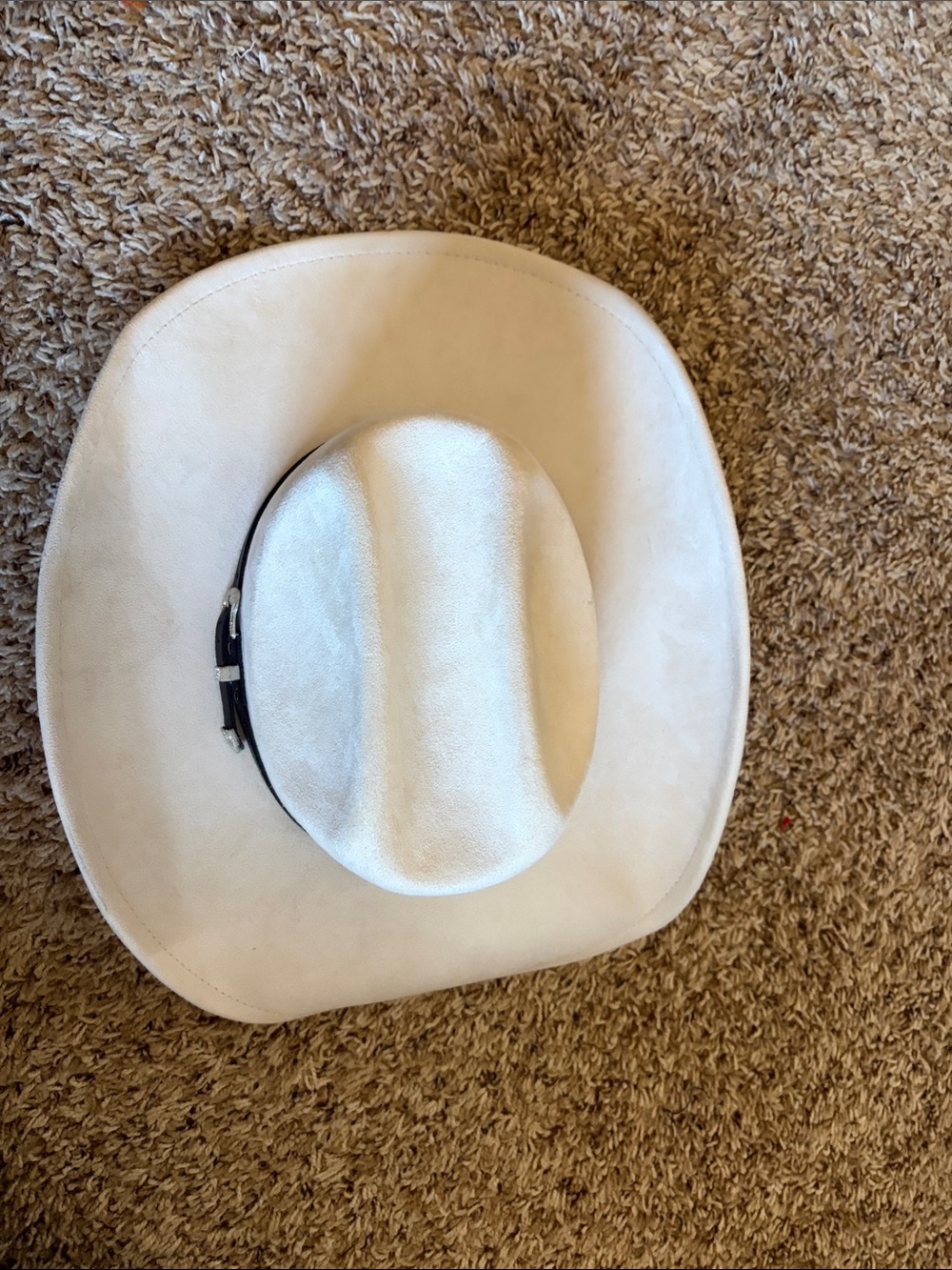 Stylish cowboy hat!